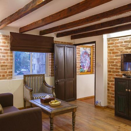 Thamel Villa Heritage Hotel Катманду Екстериор снимка
