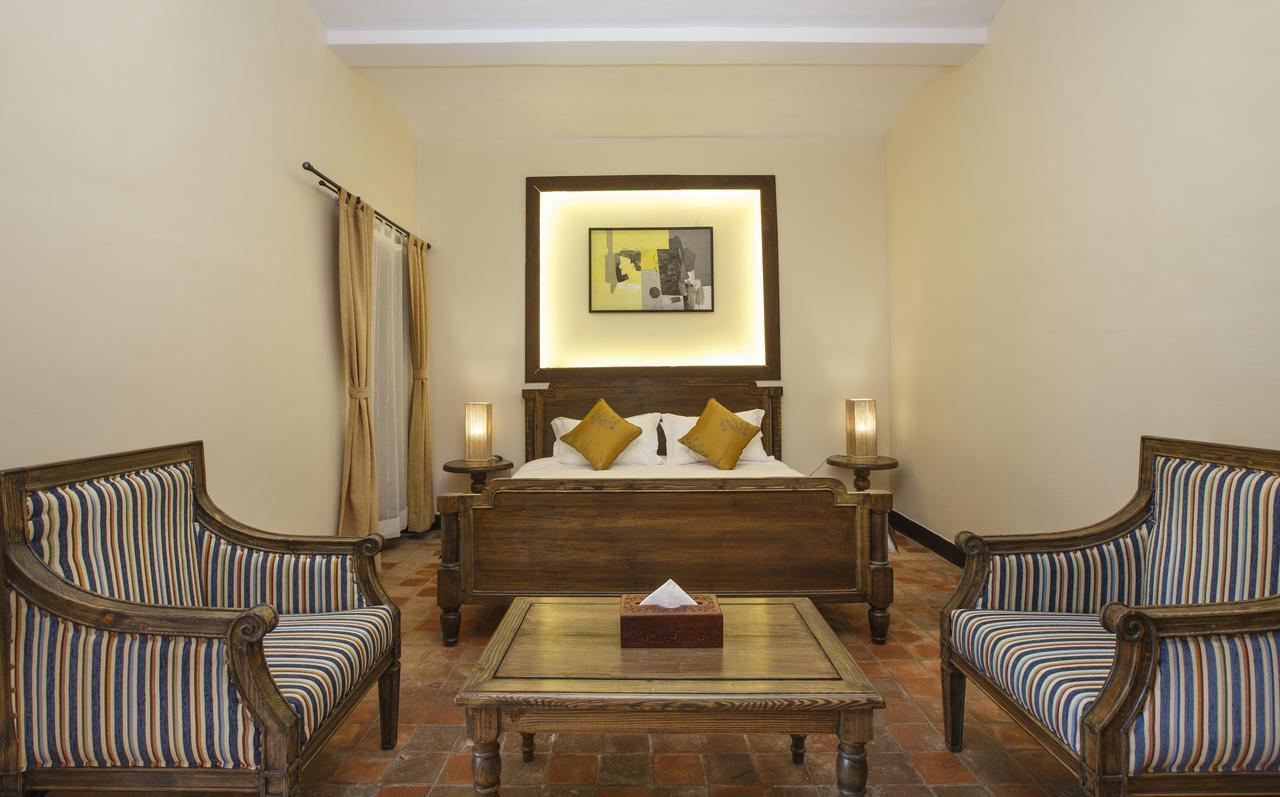 Thamel Villa Heritage Hotel Катманду Екстериор снимка