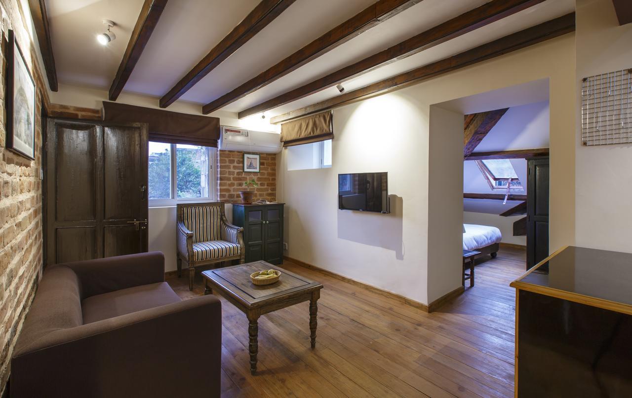 Thamel Villa Heritage Hotel Катманду Екстериор снимка